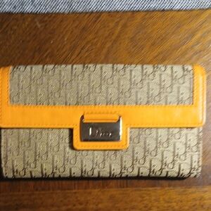 Athentoc Christian Dior Beige and Orange Wallet